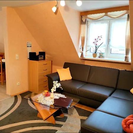 Ferienwohnung Am Oberen Tor Апартаменты Weismain